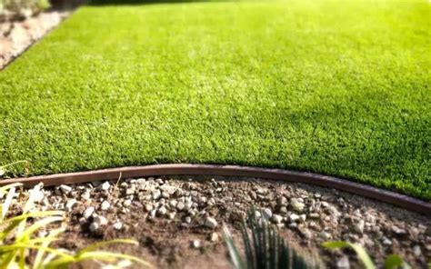 Your Complete Guide To Artificial Grass Edging – 